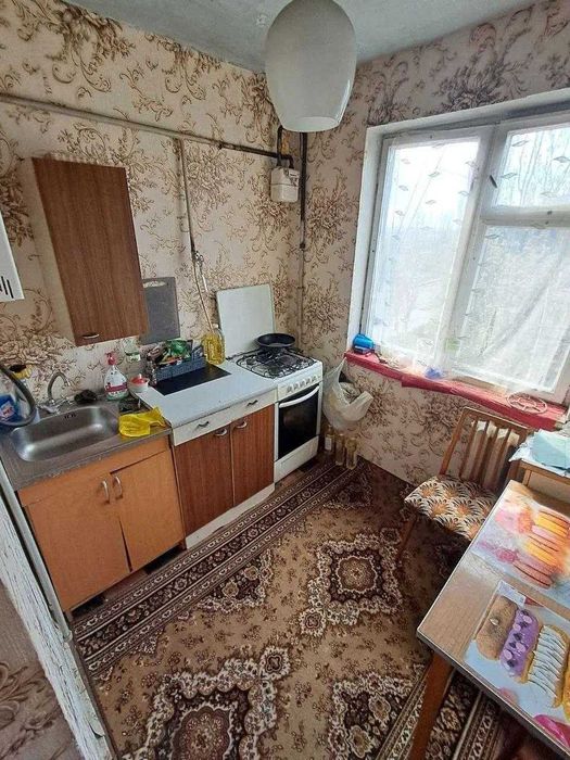 Продам 2 к кв Косиора Калнышевского Богдана Хмельницкого Євідновлення NK