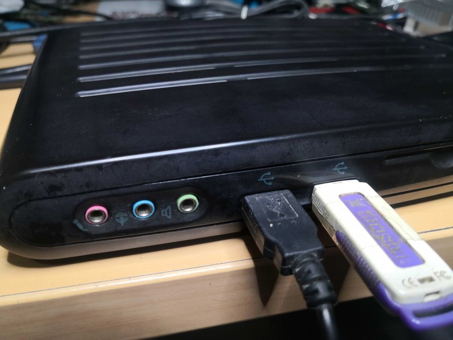 Clientron TC3590 Retro DOS PC – VIA C7 1GHz – MS-DOS 6.22 – CF 2GB – Som + LAN + USB