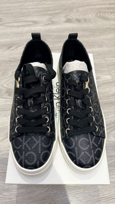 Продам новые кеды Calvin Klein