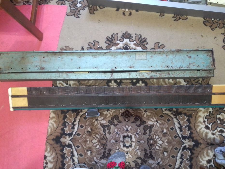 Вязальная машина