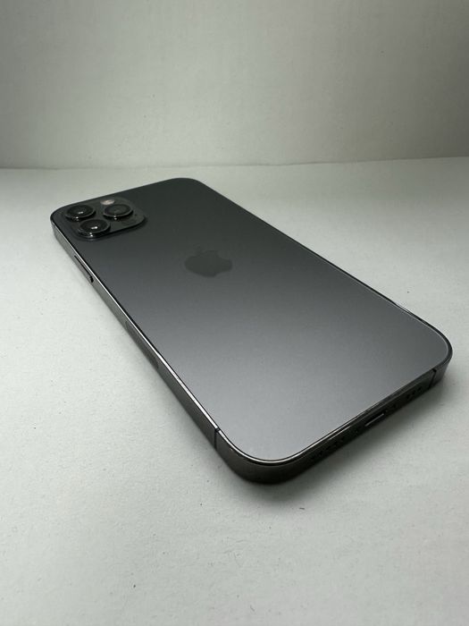 Продам  iPhone 12 pro