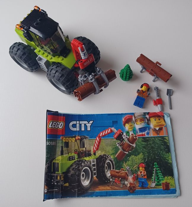 Klocki LEGO City 60181 - Traktor Leśny