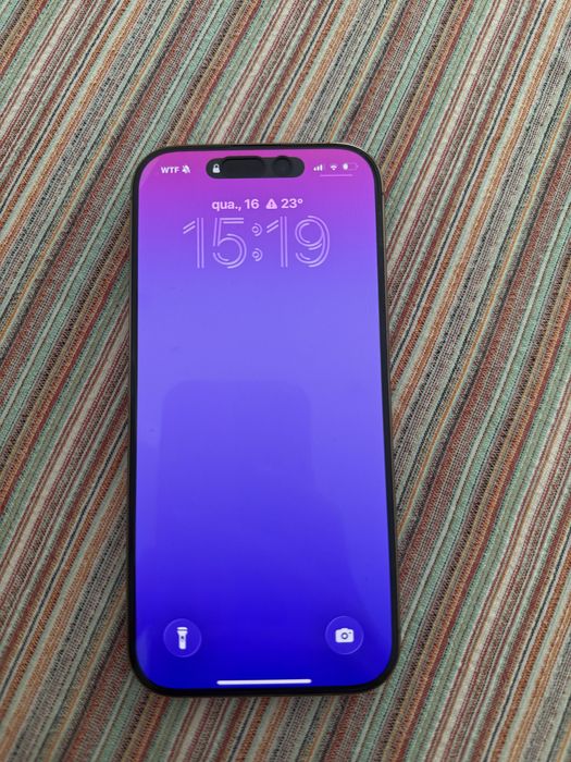 iphone 16 pro dourado
