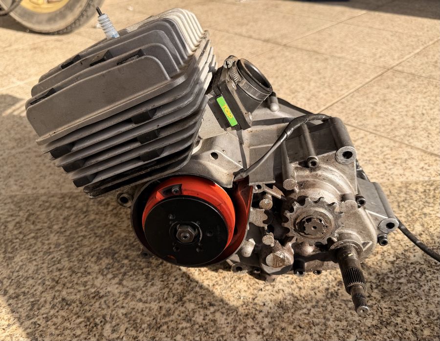 Motor casal 6