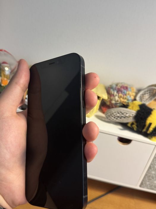 iPhone 12 - Stan BDB (kondycja baterii 94%)