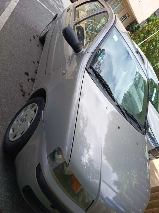 Fiat Punto 1.2 Gasolina | Nacional | 190 mil km | Muito Estimado