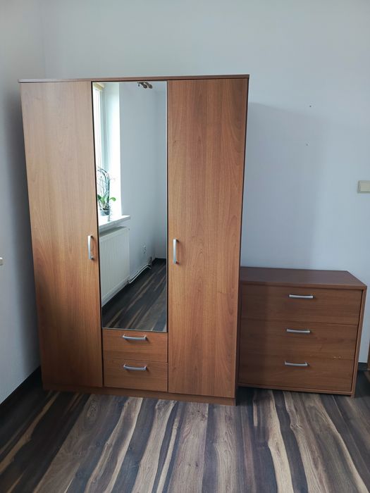 Meble do sypialni: szafa łóżko komoda 2 szafki
