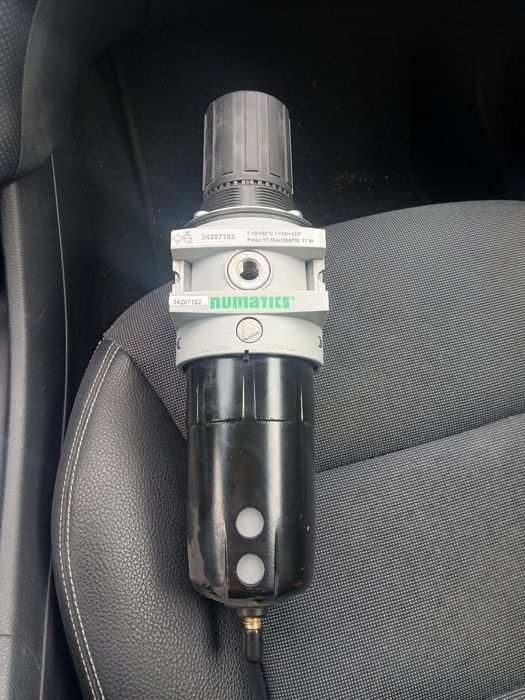 Copo regulador de pressão com filtro