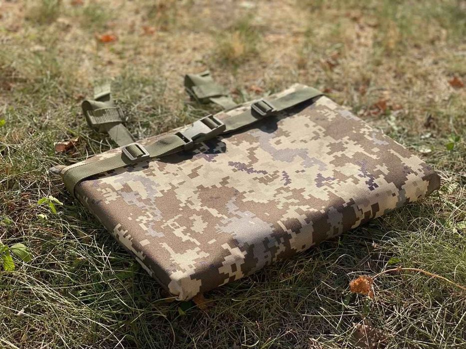 Каримат для сидіння піксель зсу каремат сидения військовий туристичний