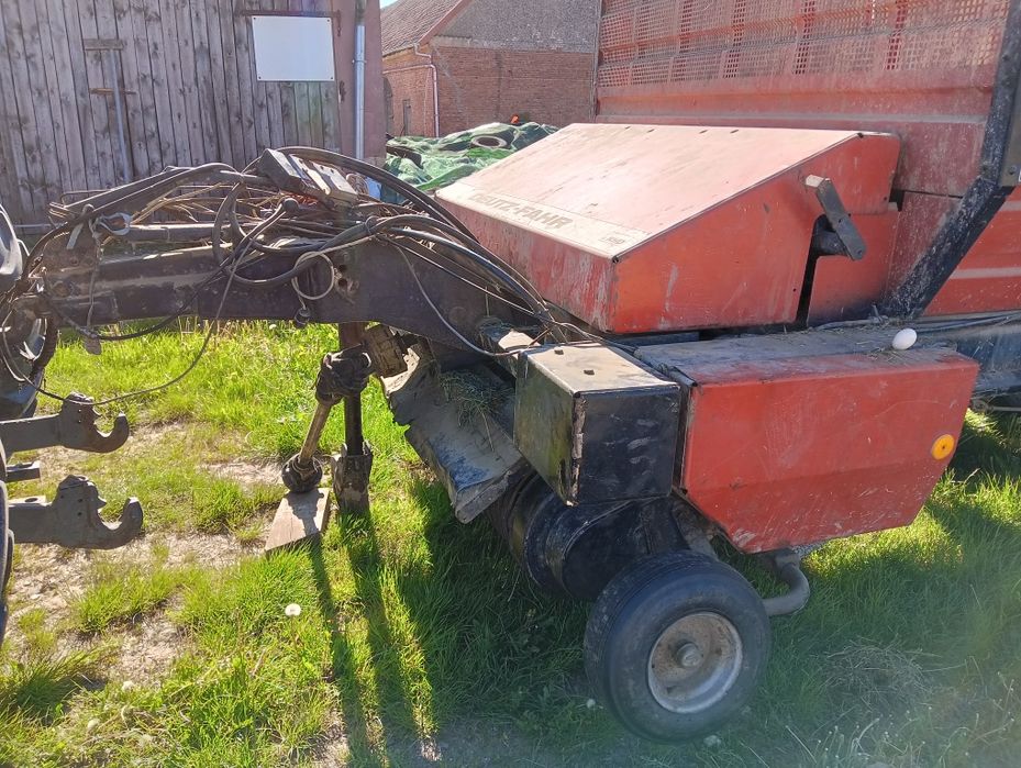 Sprzedam samozbierająca f550