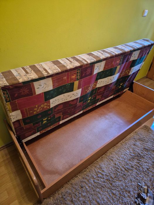 Łóżko wersalka otwierana