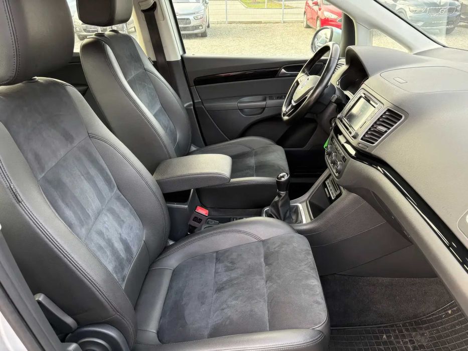 Volkswagen Sharan      2019