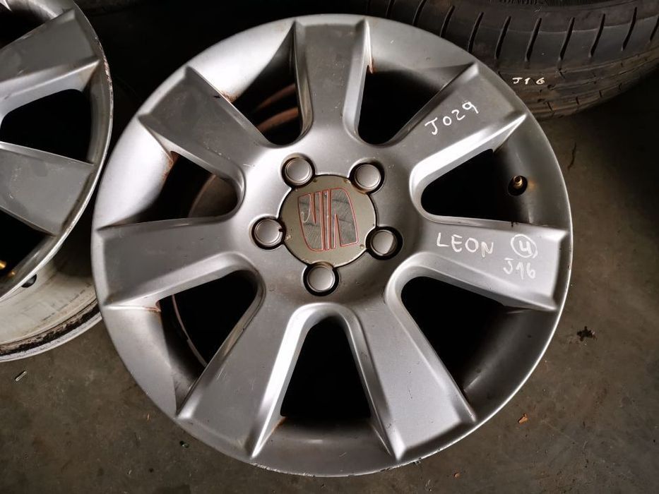 Seat Leon 1P - Conjunto Jantes 16 POLEGADAS 5X112 - J029