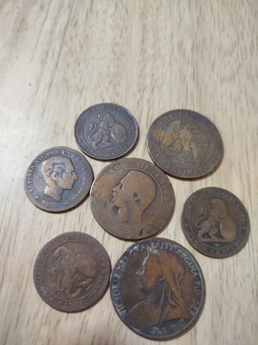 Moedas em cobre antigas