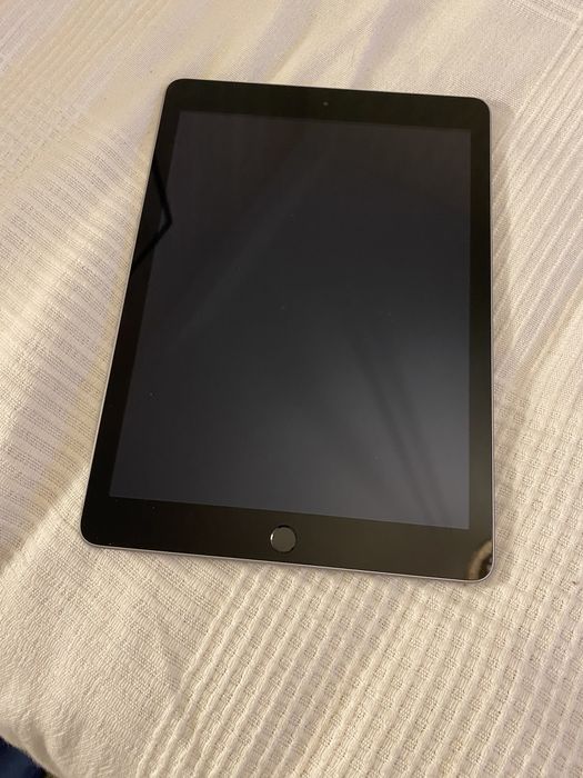 iPad (5ª Geração) 128GB
