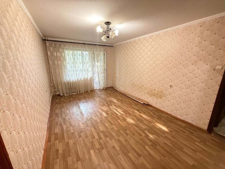 Продам отличную 2х комнатную квартиру на Намыве.