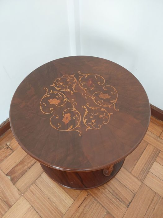 Mesa redonda giratória rodas apoio móvel madeira nobre rosácea