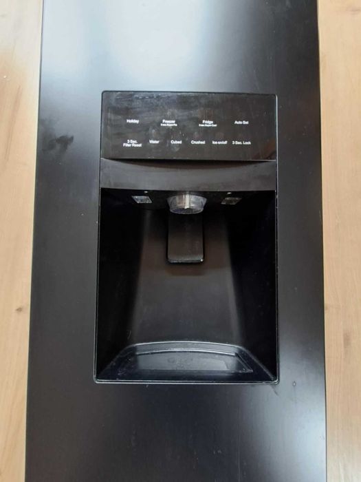 Oryginalne drzwi chłodziarki do lodówki Haier HSR3918FIPB