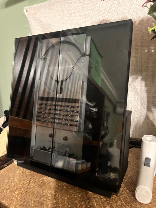 Colunas Bang & Olufsen (B&O) BeoLab 4000 Speakers