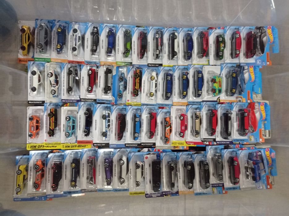 Carrinhos hot wheels