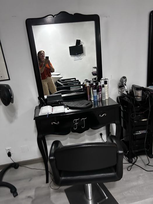 Mobiliario de barbeiro/ cabeleireiro