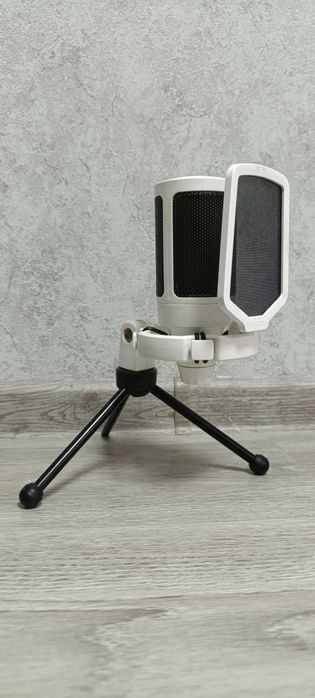 Мікрофон Fifine A6V