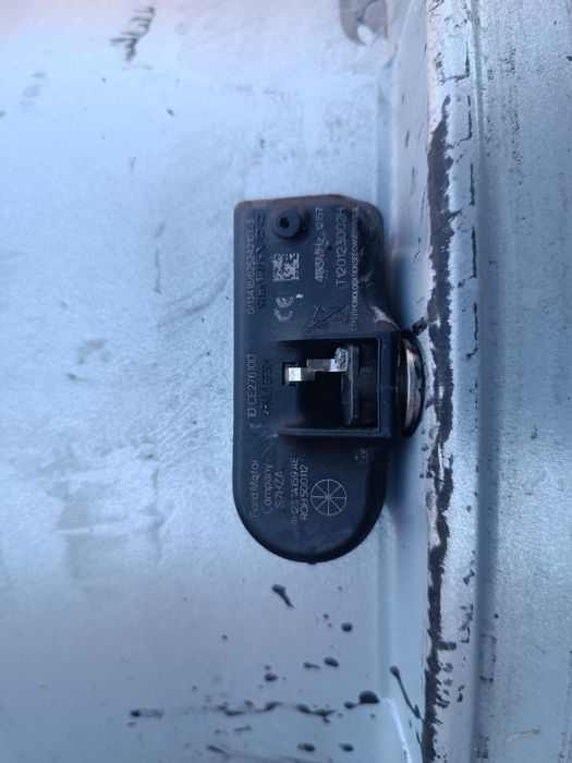 Різноширокі легкосплавні диски 5 108 R19 FORD