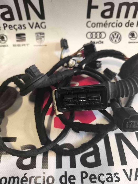 Fechadura / Fecho Porta Frente Esquerdo AUDI A1 1.2 TFSI (63 kW / 86 cv) [05.2010 - 04.2015] 8X0971029Q (OEM)