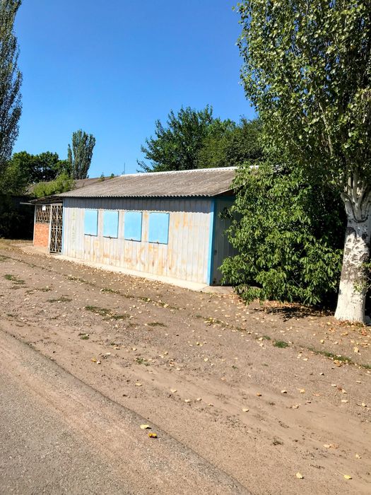 Продам  НЕДОРОГО МАГАЗИН с. Кінецьпіль