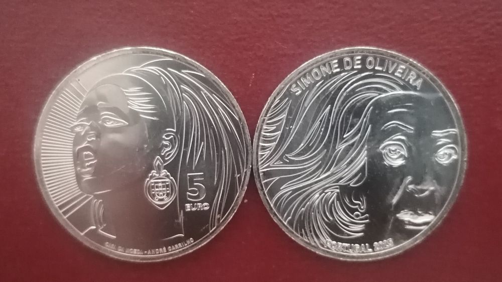 Simone de Oliveira Coin