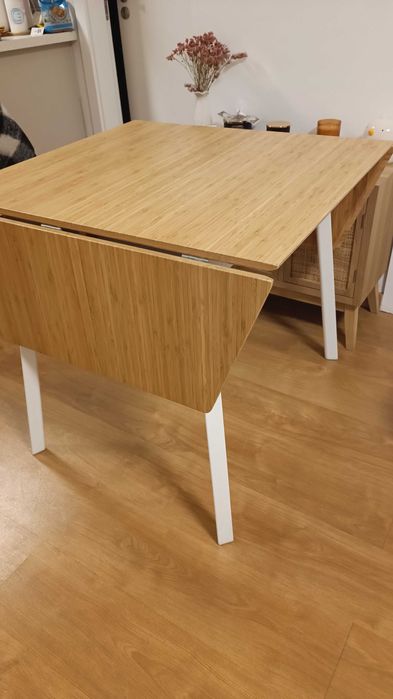 Mesa extensível IKEA bambu