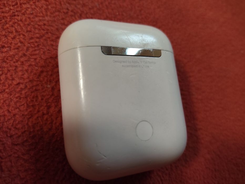 Кейс apple airpods