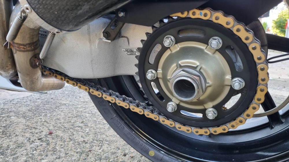 Honda rvf750  rc45 1997