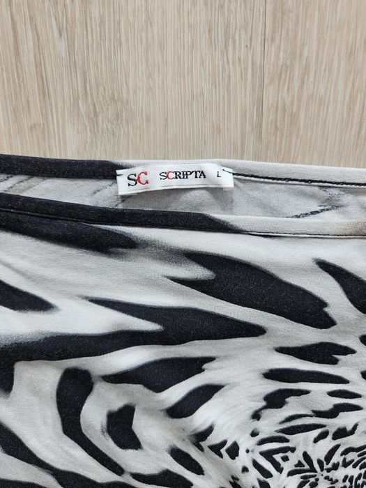 Blusa padrão zebra Scripta L
