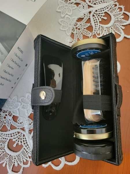 Elegancki zestaw do czyszczenia obuwia