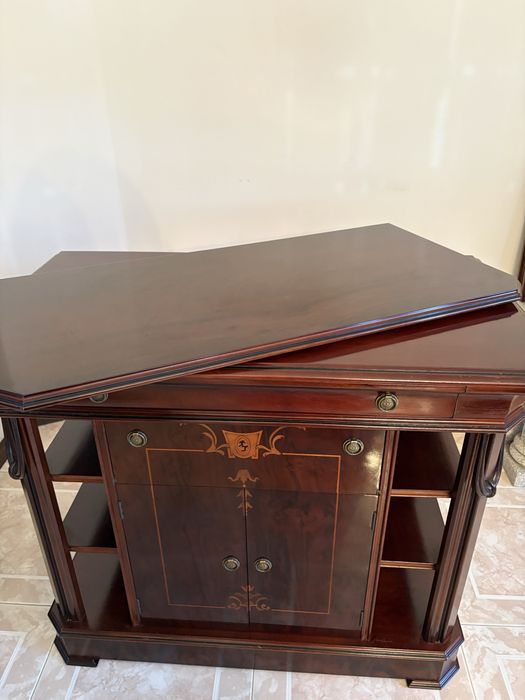 Conjunto de Sala Clássico: Móvel de TV Giratório/Bar + Mesa de Centro (Venda Juntos ou Separados)