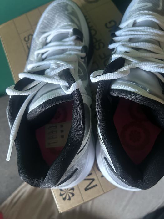 Nike kyrie 8 nowe
