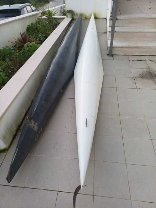 Kayak K1 de competição – Pista / Velocidade – Fibra