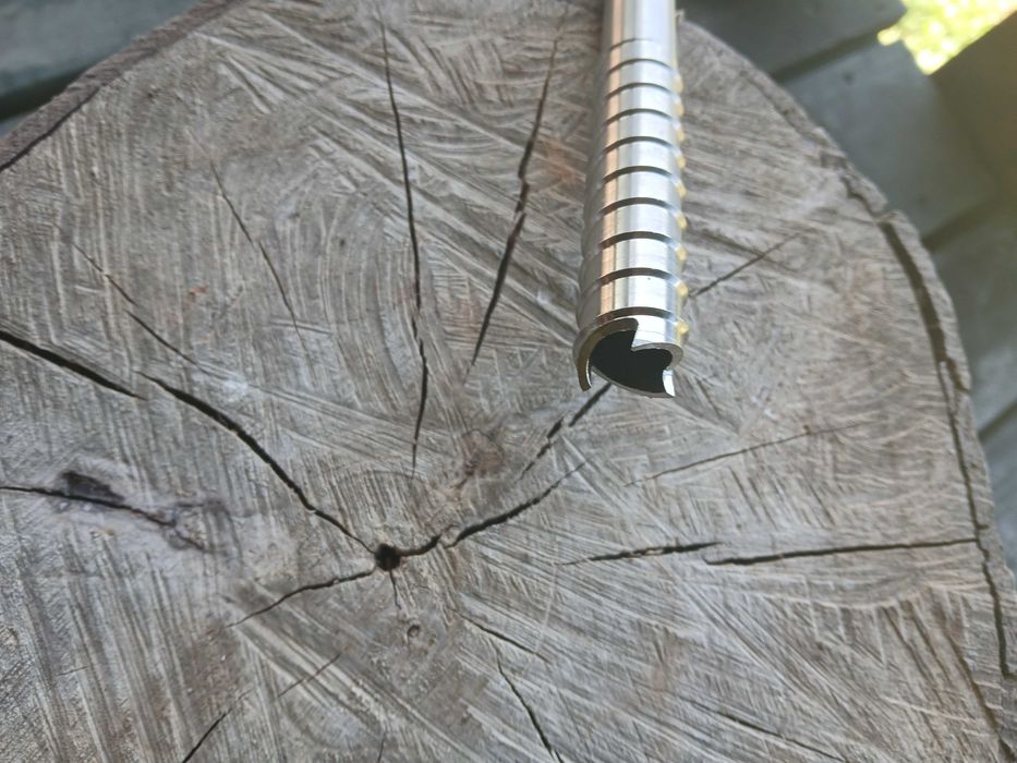 Śruba do lodu tytanowa Irbis