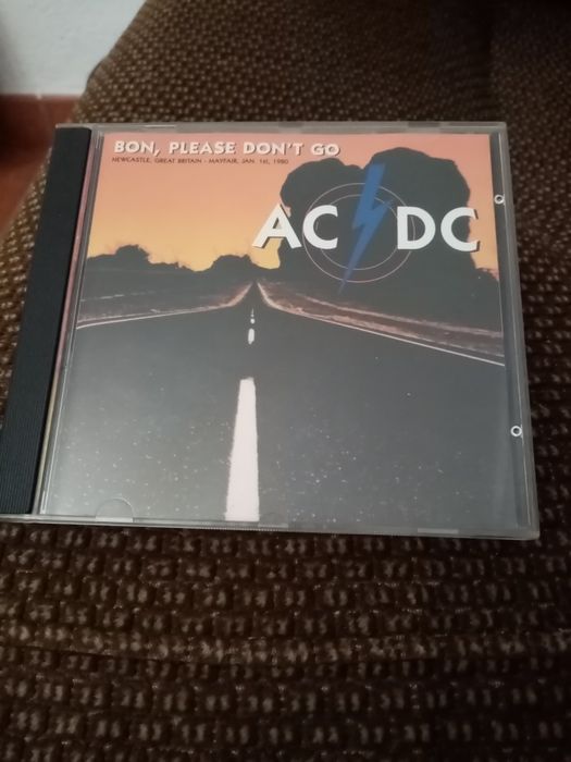 AC/DC Bon, please don't go CD booteg ao vivo raro 1980