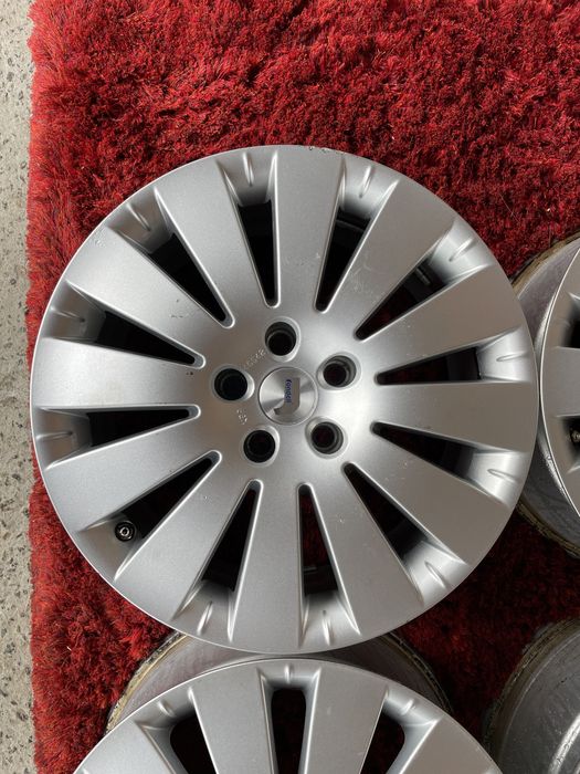 Mercedes E-class Volkswagen Passat Golf Jetta Seat Skoda R17 5x112