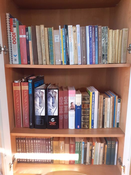 Sprzedam książki różne :-]