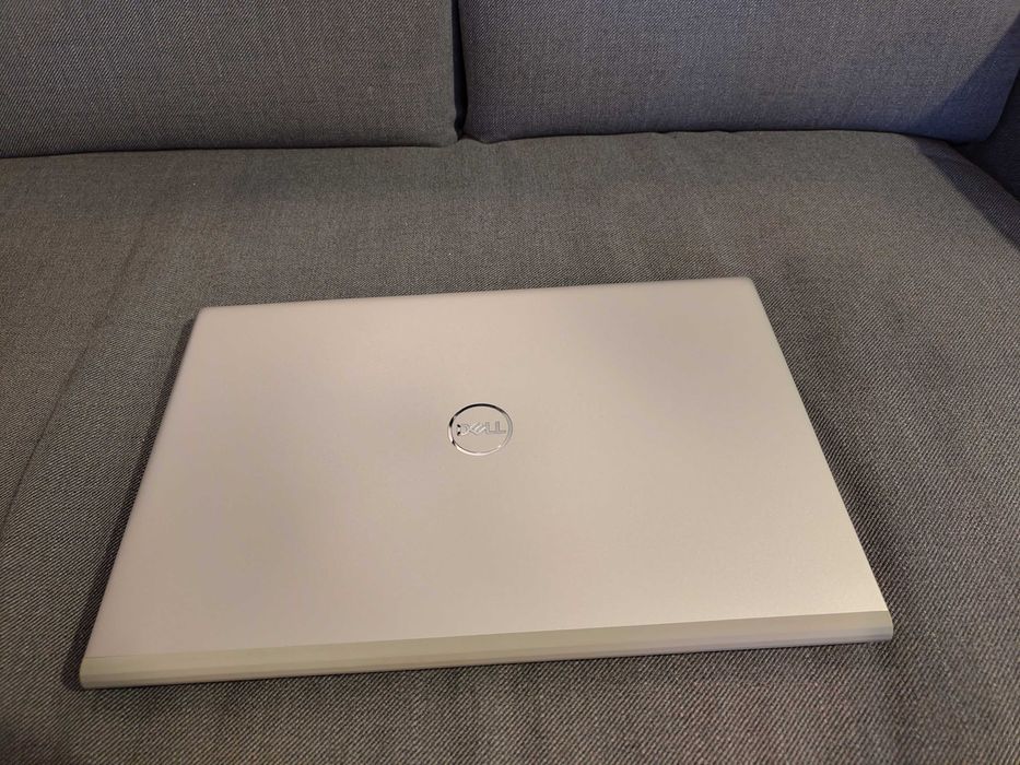 Dell Inspiron 5505 -  Ryzen 5 4500U / 32GB RAM / 512GB Dysk / Win11