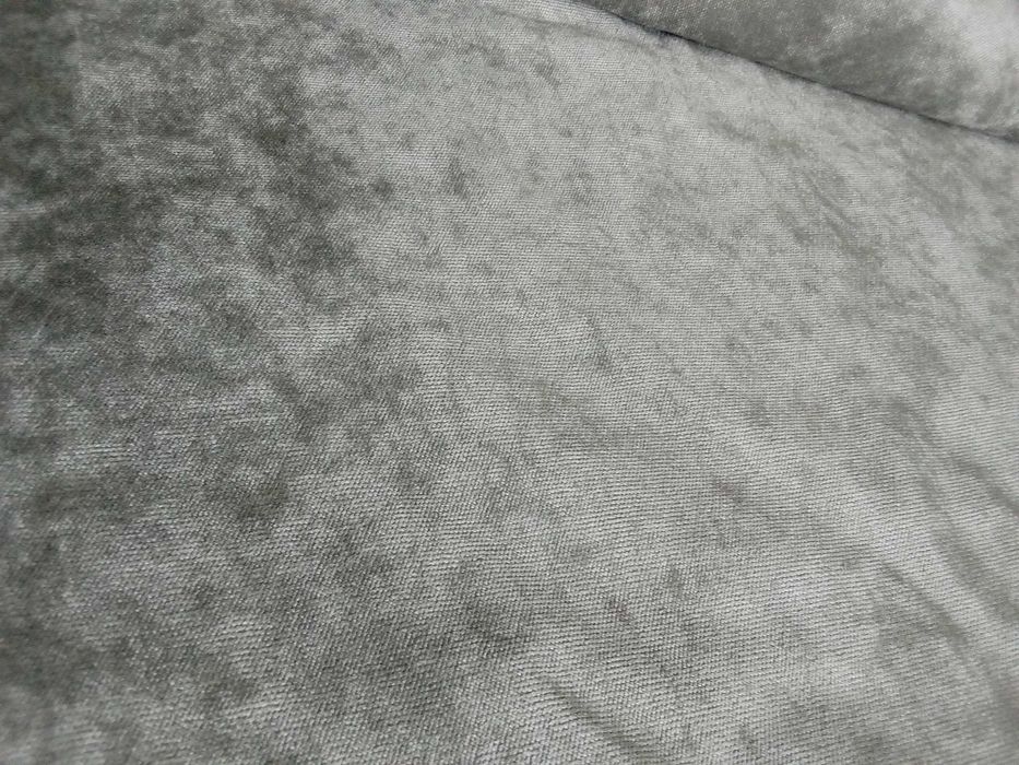 Piękny materiał na zasłony.