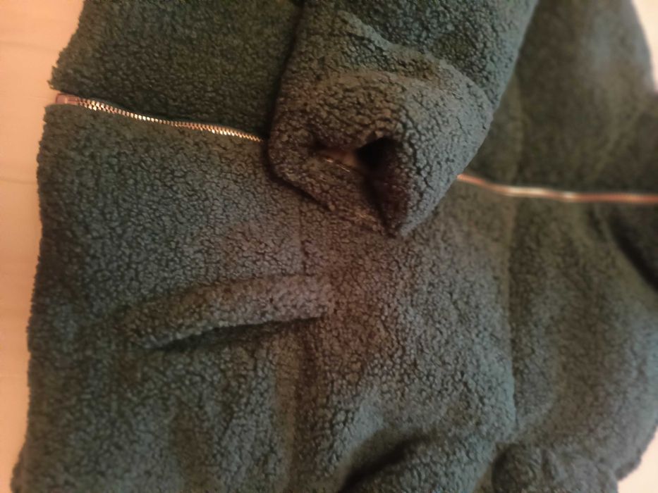 Zielona ocieplana kurtka rozmiar S