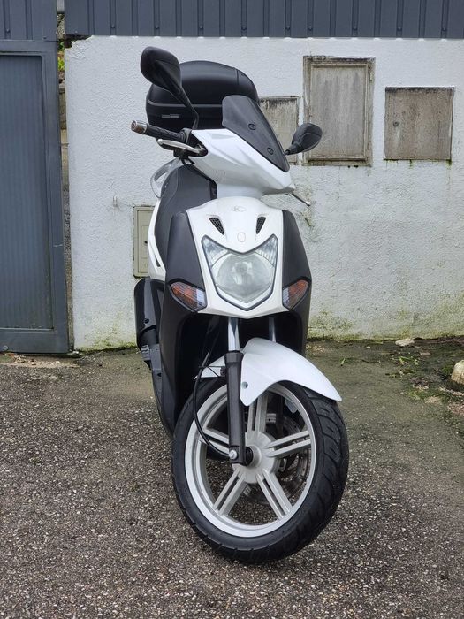 Kymco Agility 2012, tudo funcional