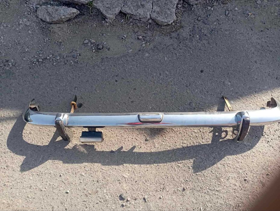 Задний бампер  2101