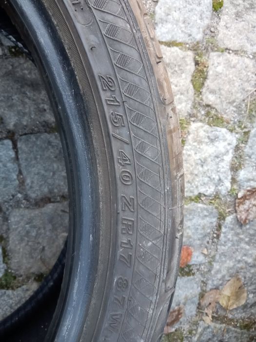 215/40 R17 kpl. opon letnich