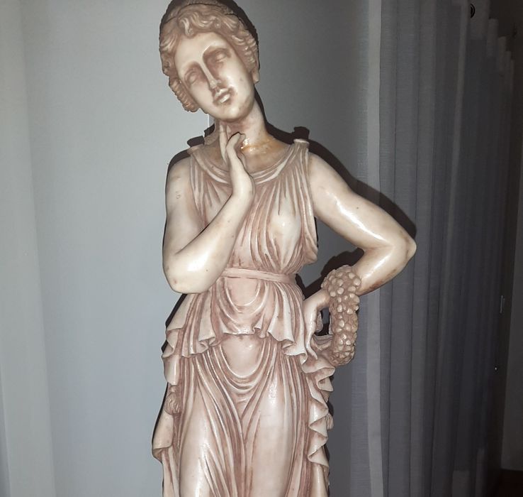 Estatueta/estátua senhora