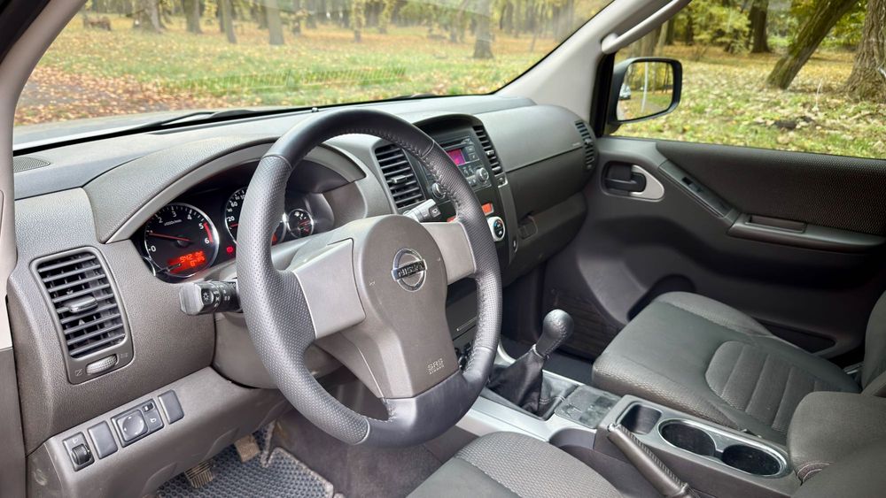 Nissan Pathfinder 2012